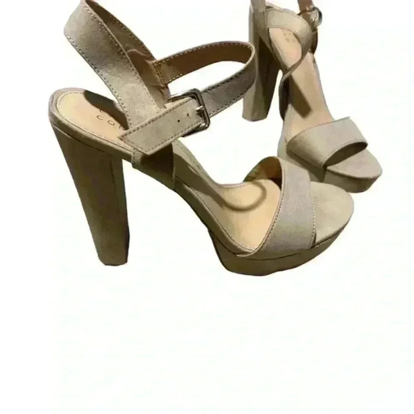 Lauren Conrad Tan Suede‎ Chunky Heels, 10 - Picture 3 of 4